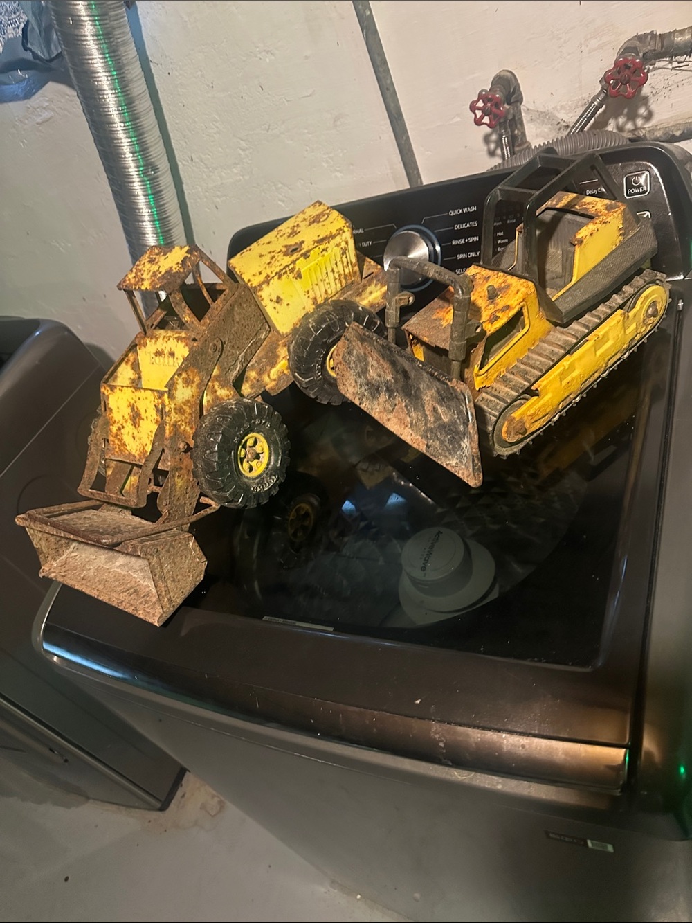2 Rusted Toy Front Loader - Large heavy rusted 1970 Construction Vehicles 2 lot
